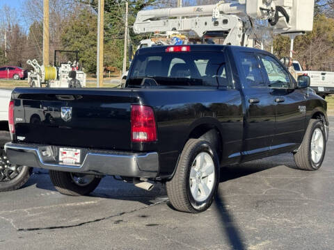 2024 RAM 1500 Classic SLT