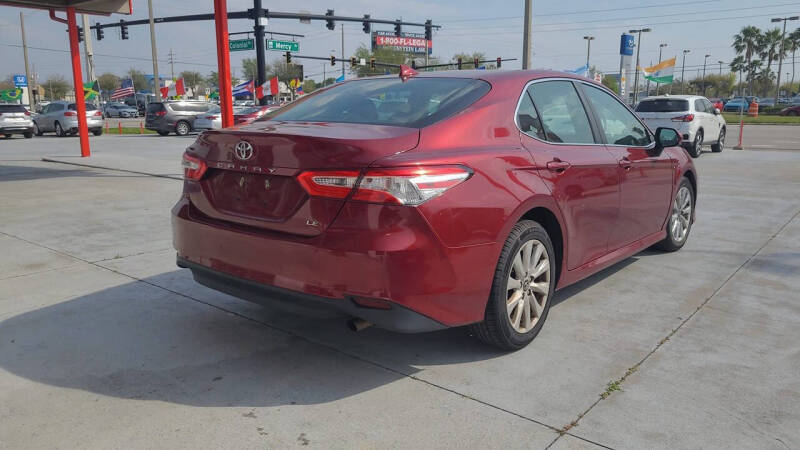2020 Toyota Camry LE