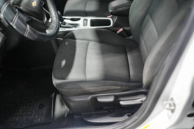 2016 Chevrolet Cruze LS Auto