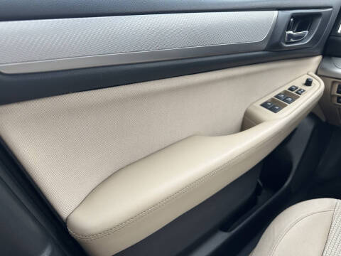 2016 Subaru Outback 2.5i Premium