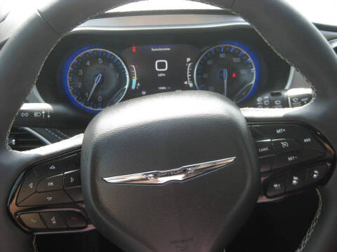2024 Chrysler Pacifica Touring