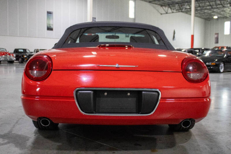 2002 Ford Thunderbird Deluxe