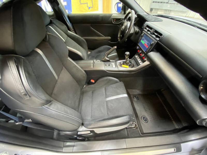 2025 Toyota GR86 Premium