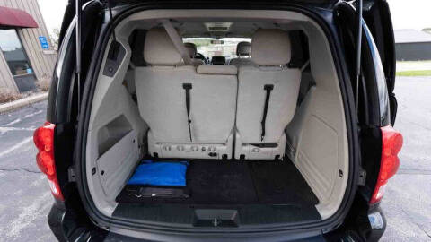 2011 Dodge Grand Caravan Crew
