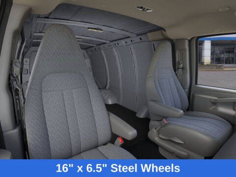 2025 Chevrolet Express 2500