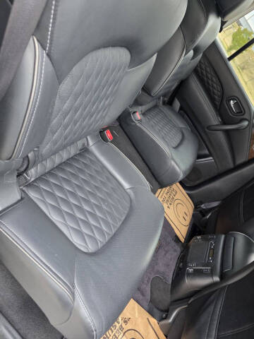 2019 Infiniti QX80 Luxe