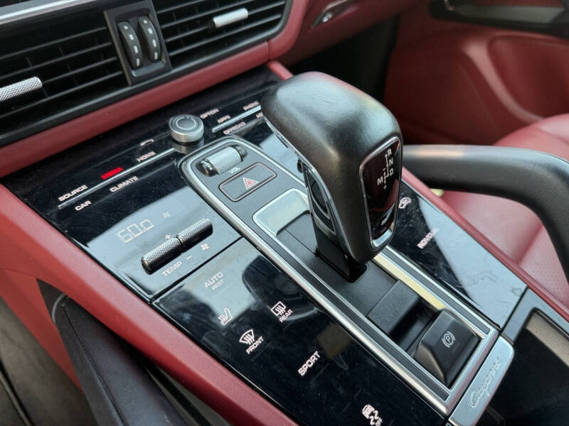2021 Porsche Cayenne