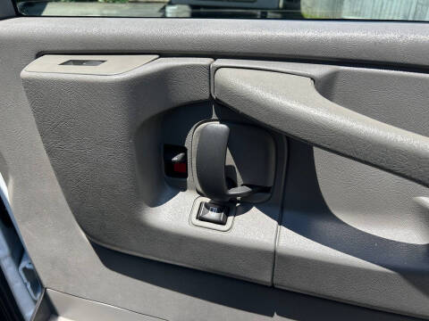 2015 Chevrolet Express 2500