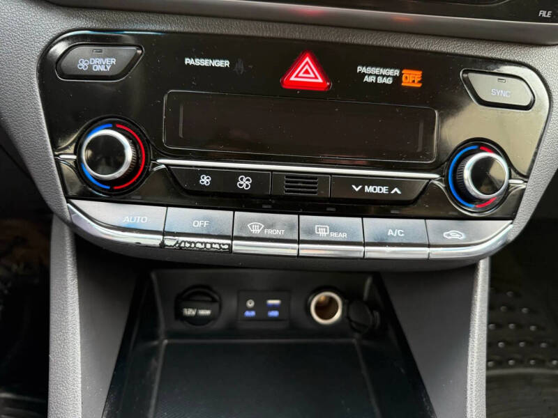 2019 Hyundai Ioniq Hybrid Blue