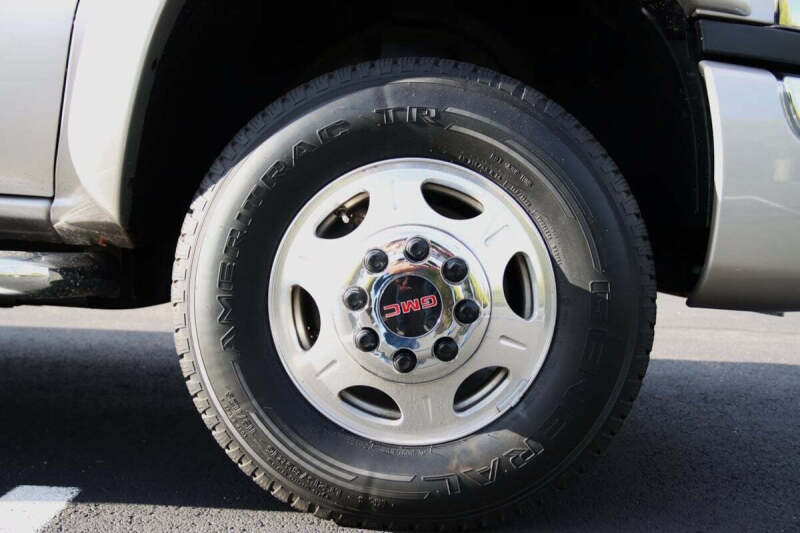 2004 GMC Sierra 3500