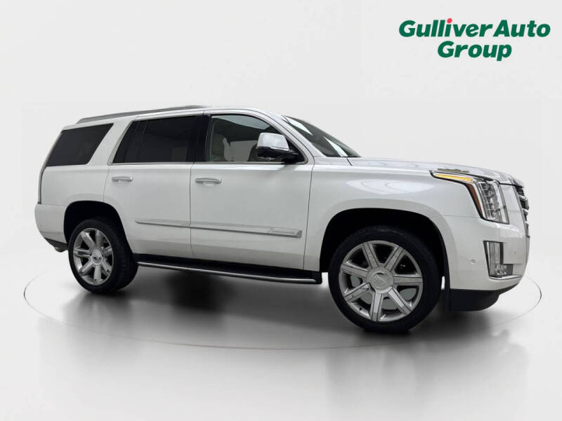 2018 Cadillac Escalade Luxury
