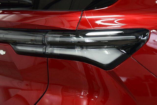 2026 Chevrolet Equinox EV LT 2