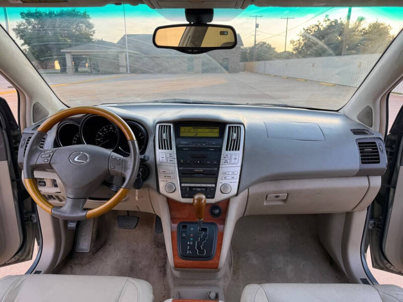 2004 Lexus RX 330