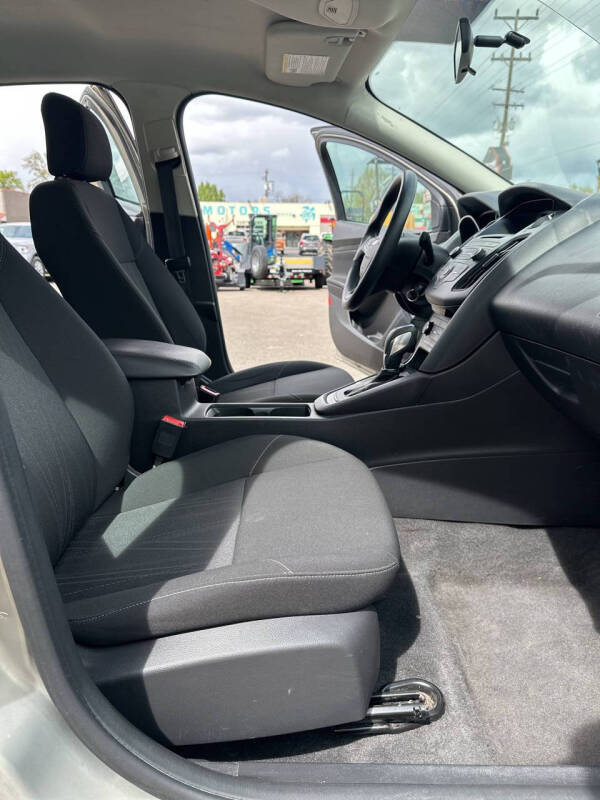 2015 Ford Focus SE