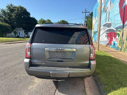 2018 GMC Yukon XL Denali