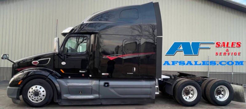 2020 Peterbilt 579