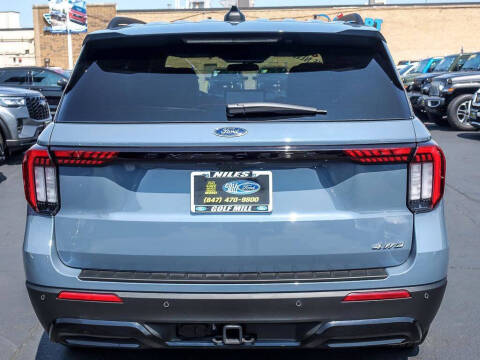 2025 Ford Explorer ST-Line