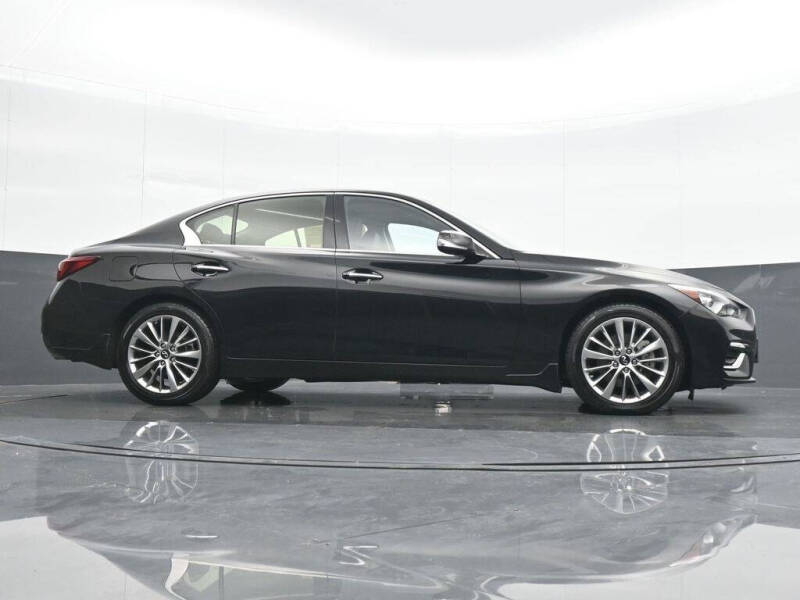 2022 Infiniti Q50 Luxe