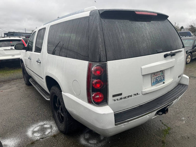 2009 GMC Yukon XL Denali