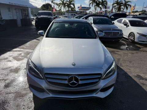 2015 Mercedes-Benz C-Class C 300