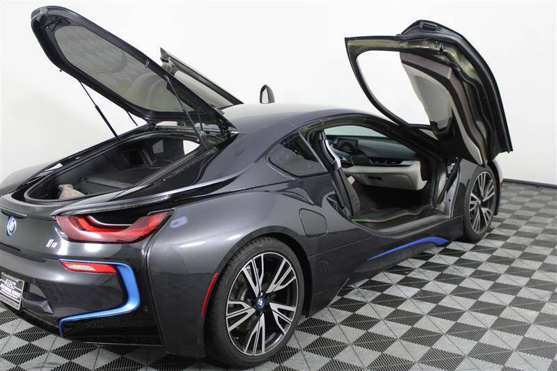 2015 BMW i8