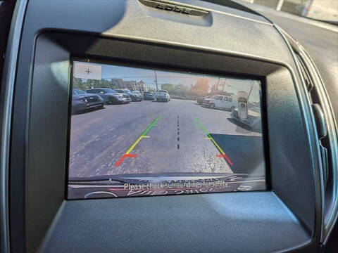 2020 Ford Edge SE