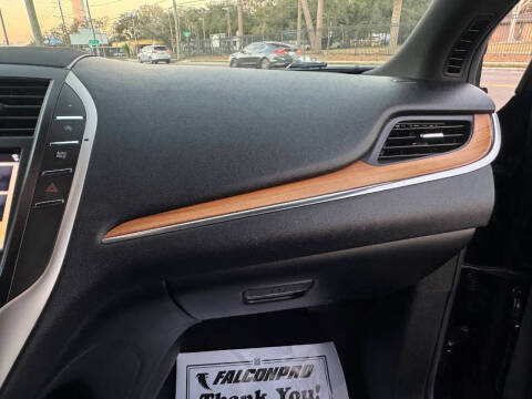 2019 Lincoln MKC Select