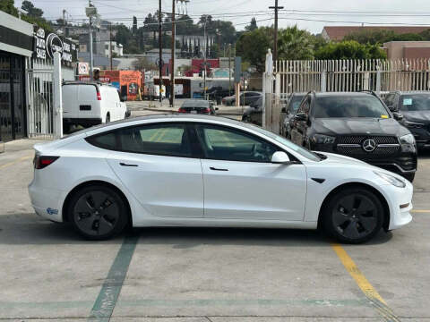 2021 Tesla Model 3 Standard Range Plus