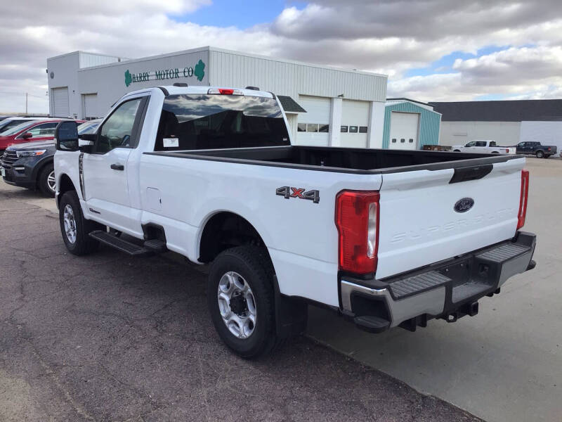 2026 Ford F-350 Super Duty XLT