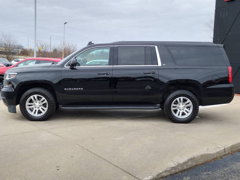 2019 Chevrolet Suburban LT