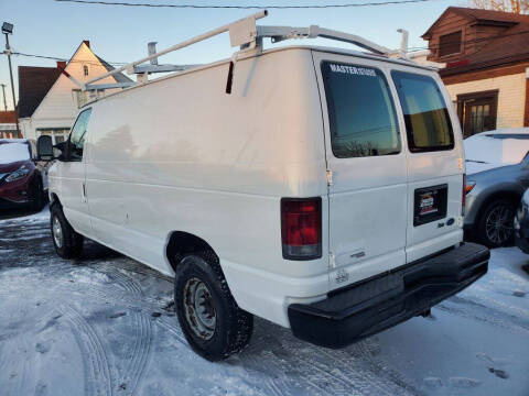 2013 Ford E-Series E-350 SD