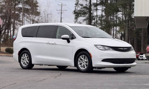 2022 Chrysler Voyager