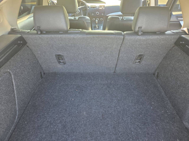 2012 Mazda MAZDA3 s Grand Touring