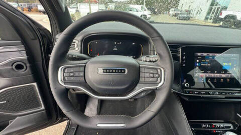 2024 Jeep Wagoneer L