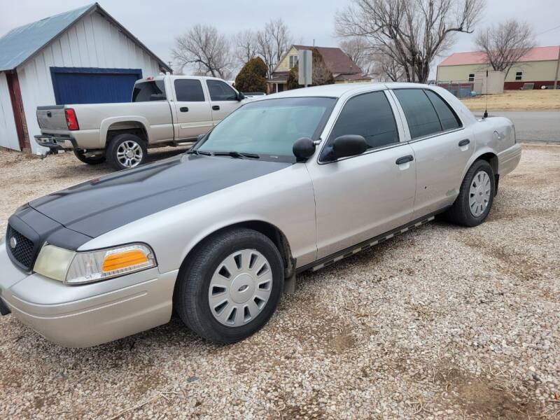 2011 Ford Crown Victoria for sale at TNT Auto in Coldwater KS