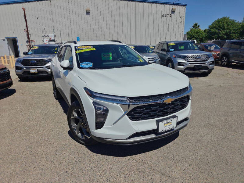 2025 Chevrolet Trax LT