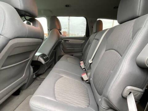 2017 Chevrolet Traverse LS