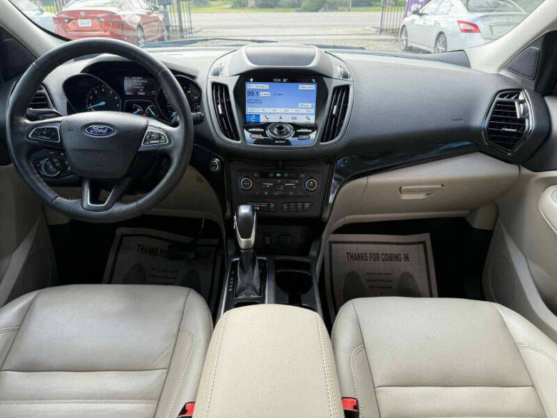 2019 Ford Escape Titanium