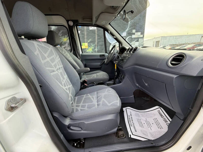 2013 Ford Transit Connect XLT