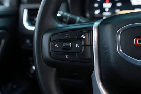 2024 GMC Yukon SLT