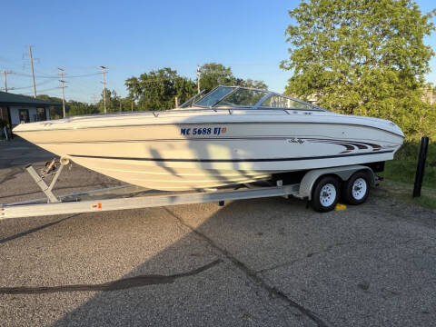 1998 Sea Ray 230 W/TRL for sale at Greystone Auto Group in Grand Rapids MI