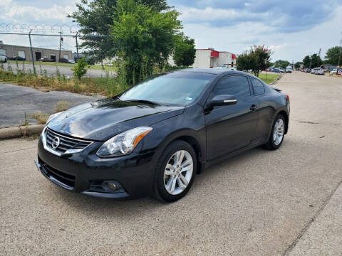 2011 Nissan Altima for sale at DFW Autohaus in Dallas TX