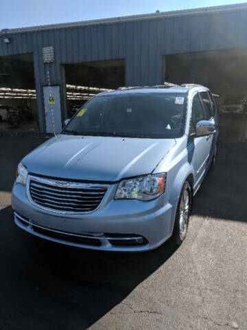 2016 Chrysler Town and Country for sale at Mancuso Country Auto in Batavia NY
