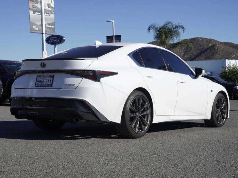 2024 Lexus IS 300 F SPORT Design