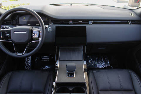 2024 Land Rover Range Rover Evoque P250 Dynamic SE