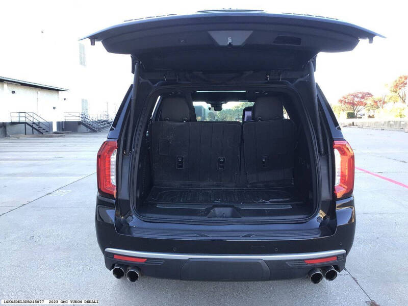 2023 GMC Yukon Denali