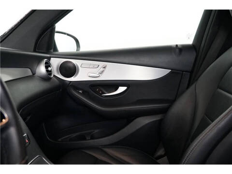 2020 Mercedes-Benz GLC GLC 300