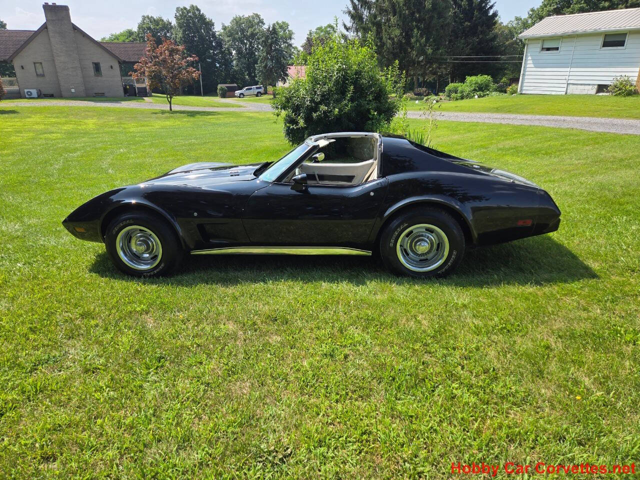 1977 Chevrolet Corvette 10