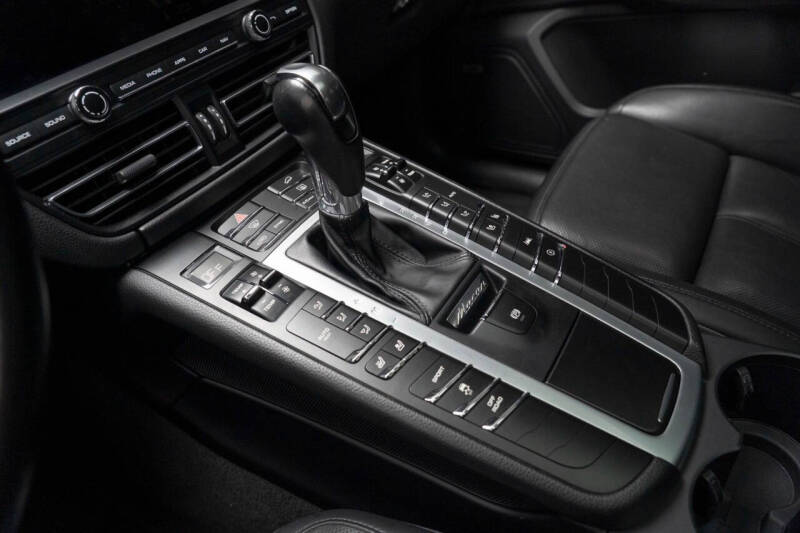 2020 Porsche Macan