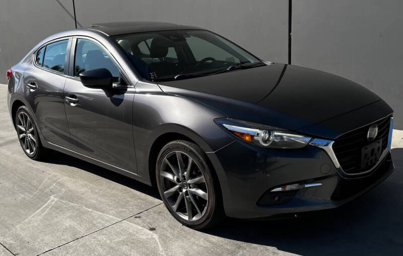 2018 Mazda MAZDA3 Grand Touring
